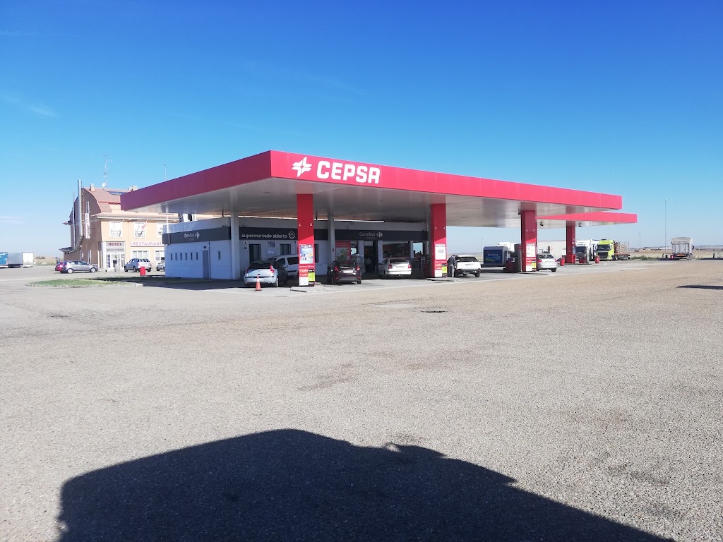 Estacion de servicio Cepsa — Exterior