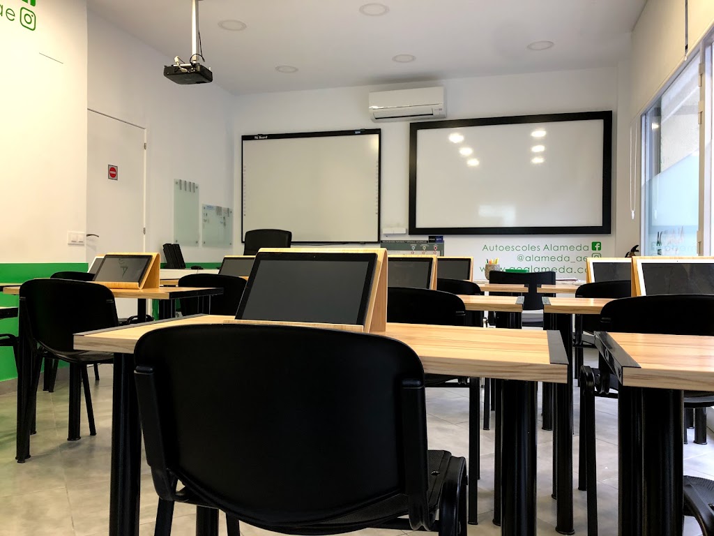 Autoescola Alameda — Del propietario
