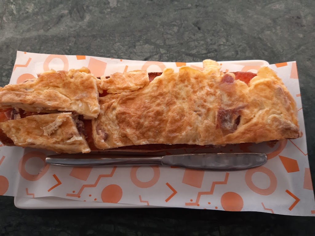 El barecillo de Paco — Comida y bebida