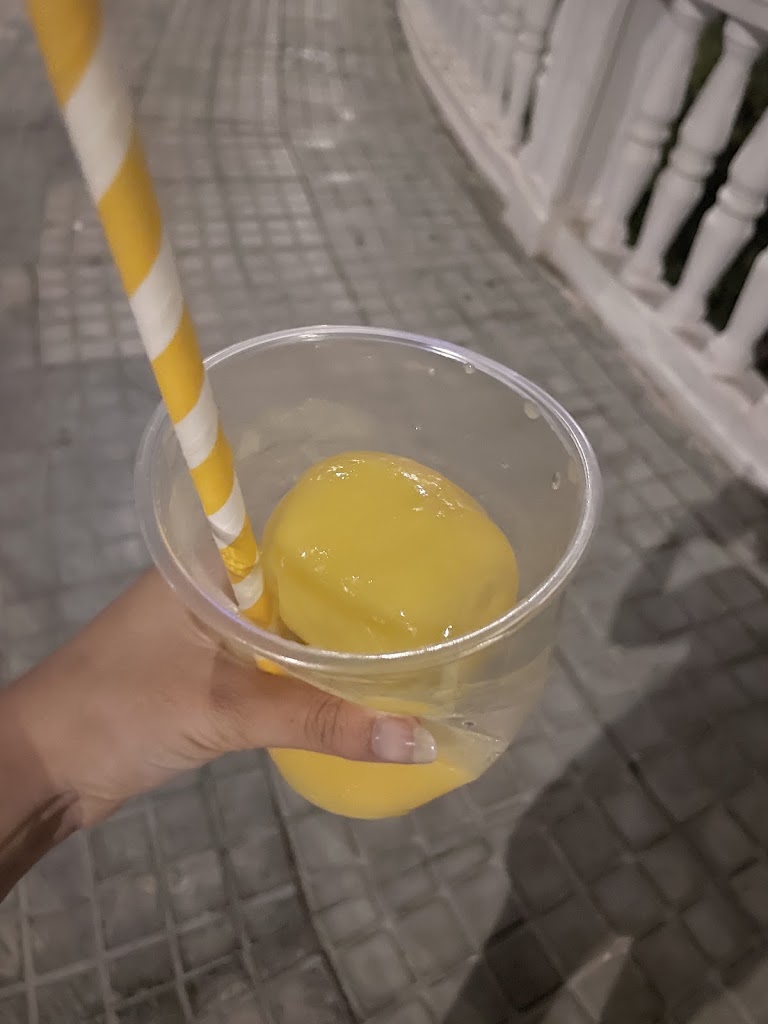 Antica gelateria del corso Heladeria creperia — Comida y bebida
