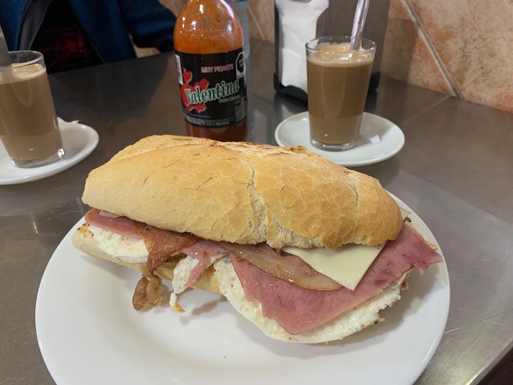 Bar Gomez — Cafe