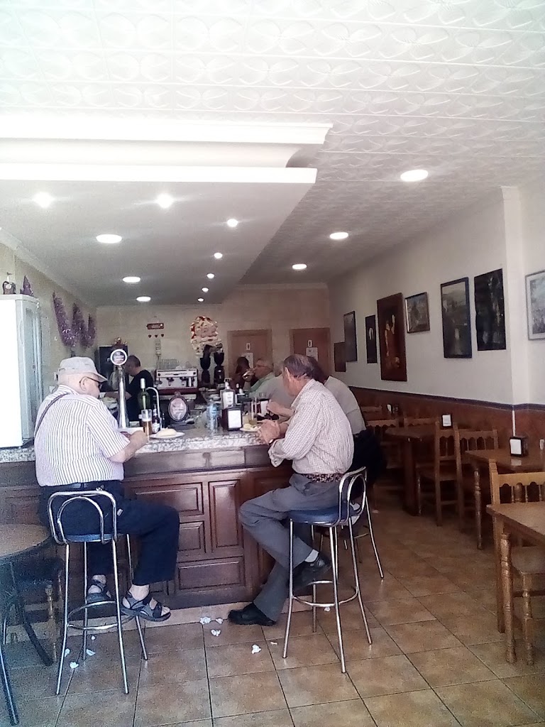 Bar Cafeteria Casa Gomez — Ambiente