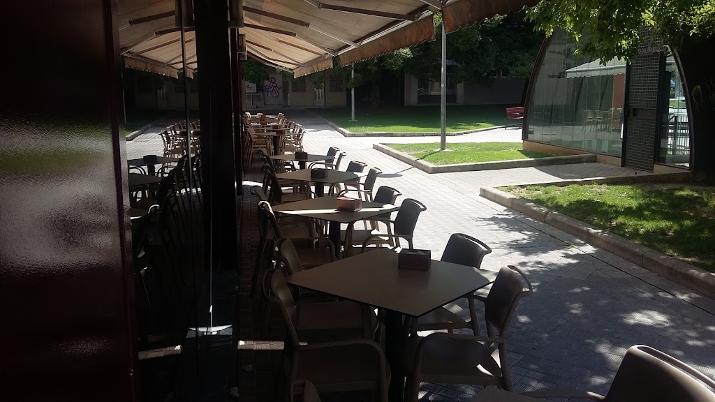 Cafeteria El Via de ABEJERAS — Ambiente