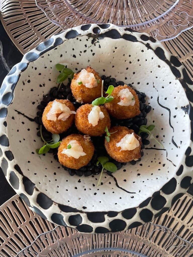 Restaurante Kuvo — Comida y bebida