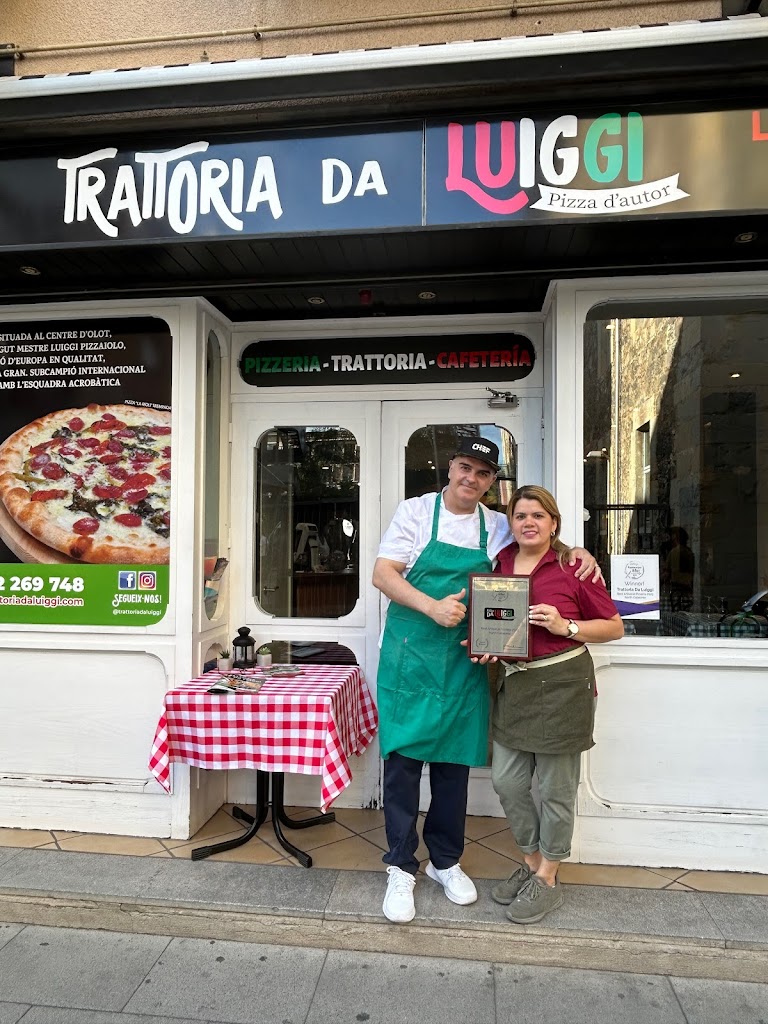 Trattoria Da Luiggi - La pizzeria con la masa de la que todos hablan