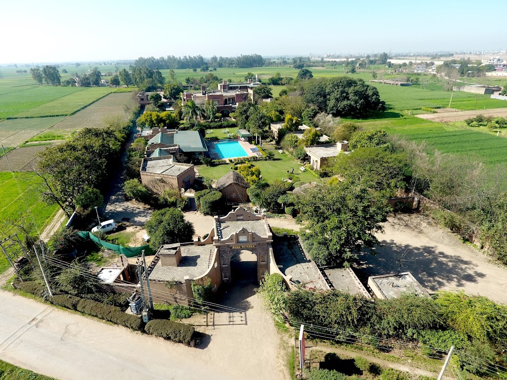 Aura Vaseela Resort