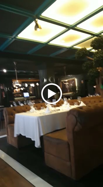 Monumental Restaurant Elche — Ambiente