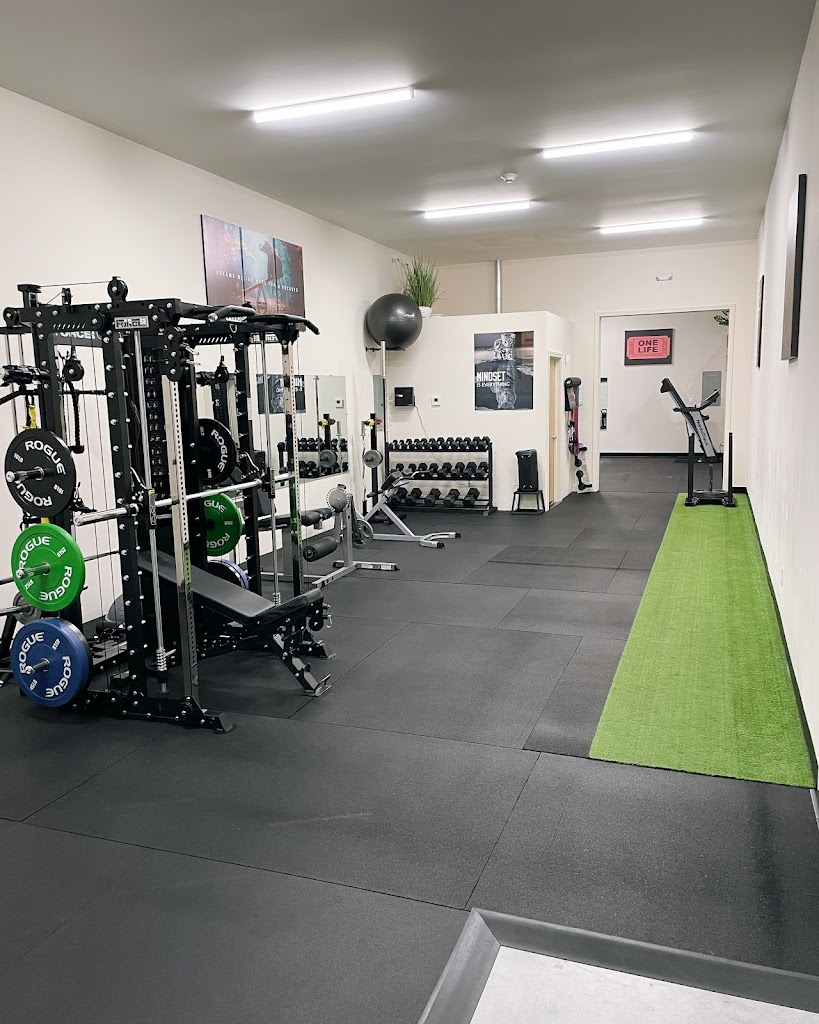  Juliano Fitness Personal Training and Nutrition Studio
