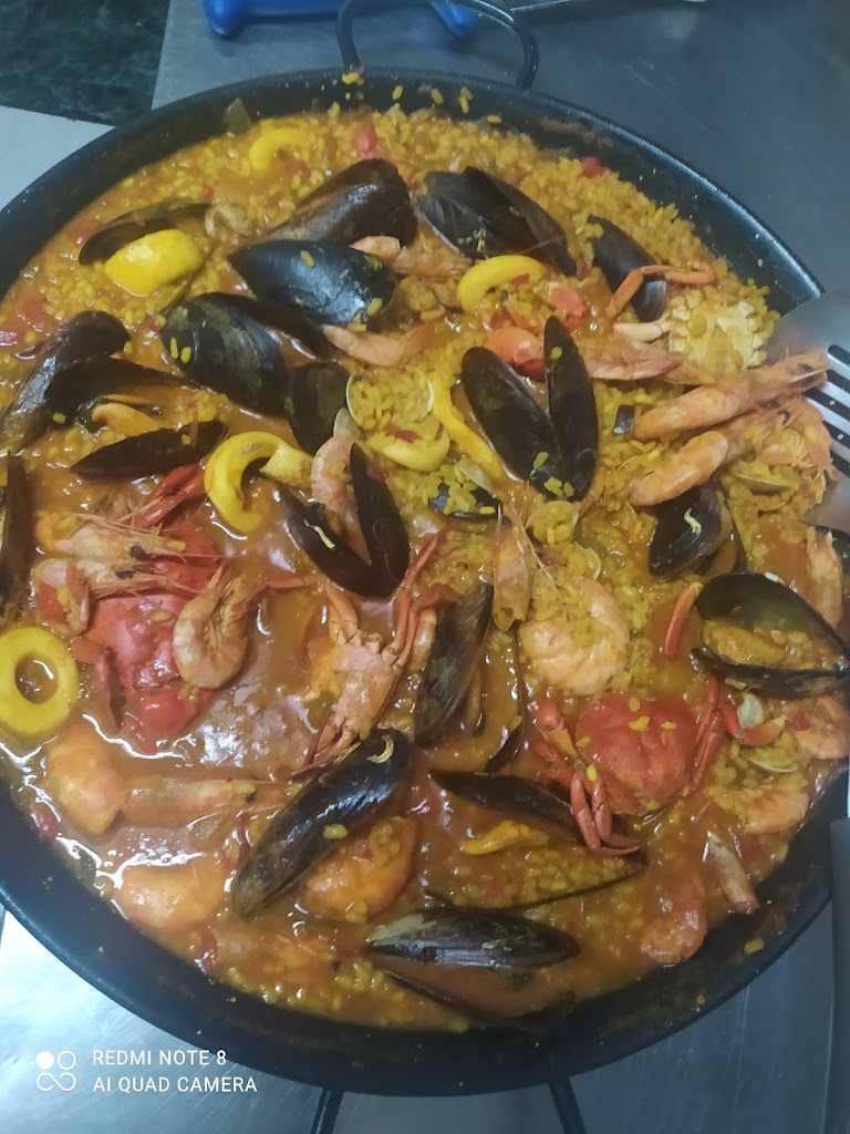 Bar el trebol — Paella