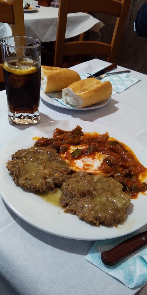 Restaurante Soli — Comida y bebida