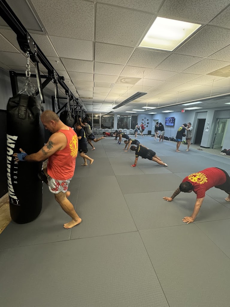  Good Boy Family - Muay Thai, Jiu Jitsu and MMA