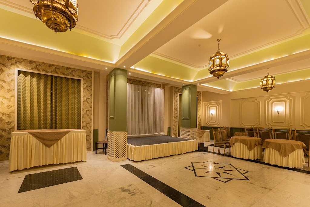 Hotel Kamal Palace