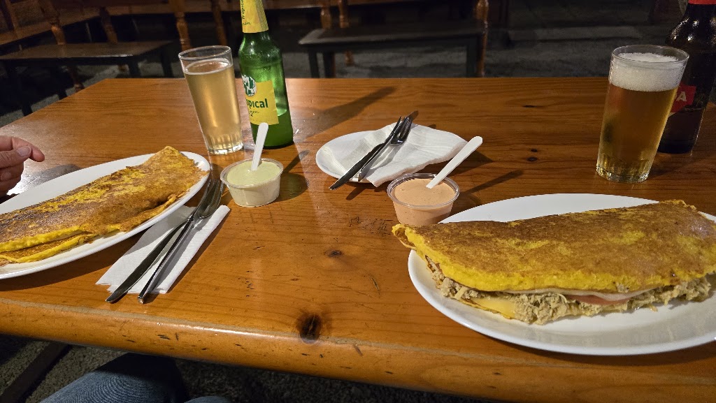 El Jable Restaurante - Areperia artesanal — Tortilla francesa