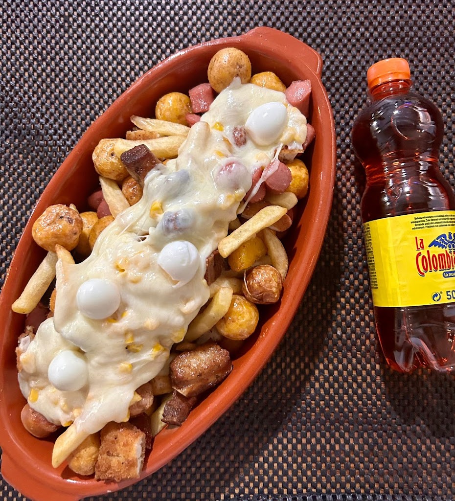 Bar Alquimia Xabia Puerto — Comida y bebida