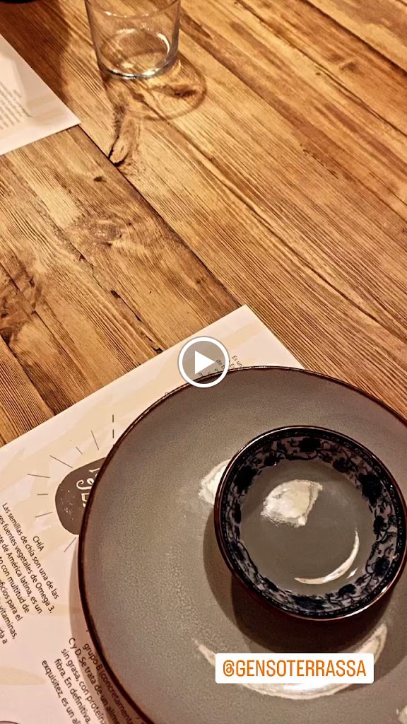 Izakaya Terrassa Gastro & Sushi (antiguo GENSO) — Videos