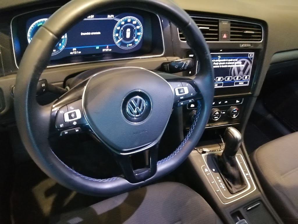 Life by Cars Barcelona