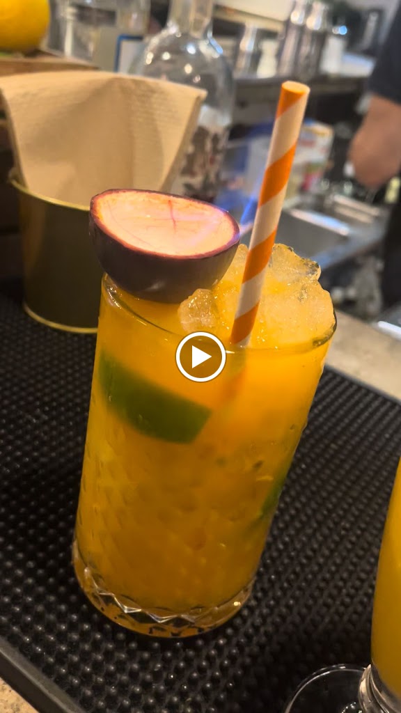 Bar Bombay STK — Videos