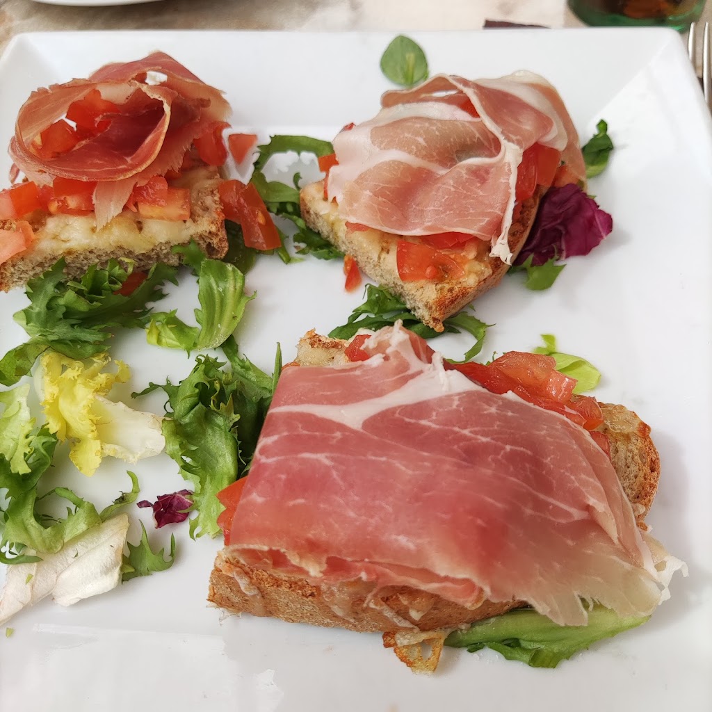Sa Caseta — Comida y bebida