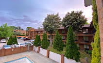 American Inn & Suites