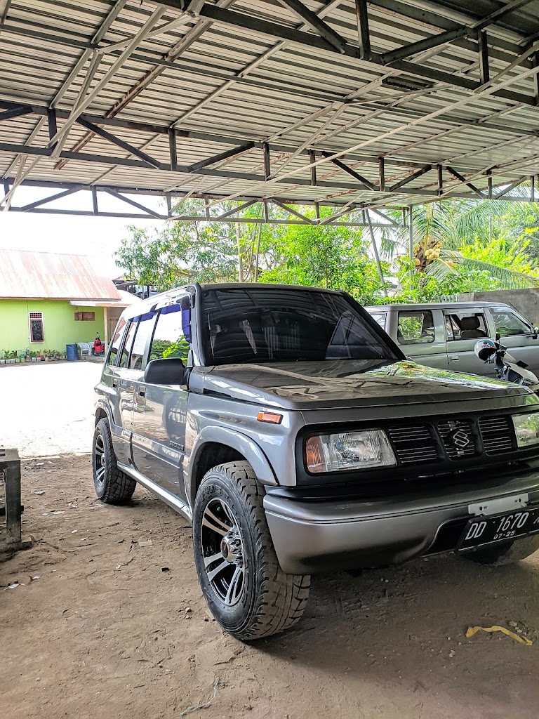 Bengkel Repair Body dan Dico Muis
