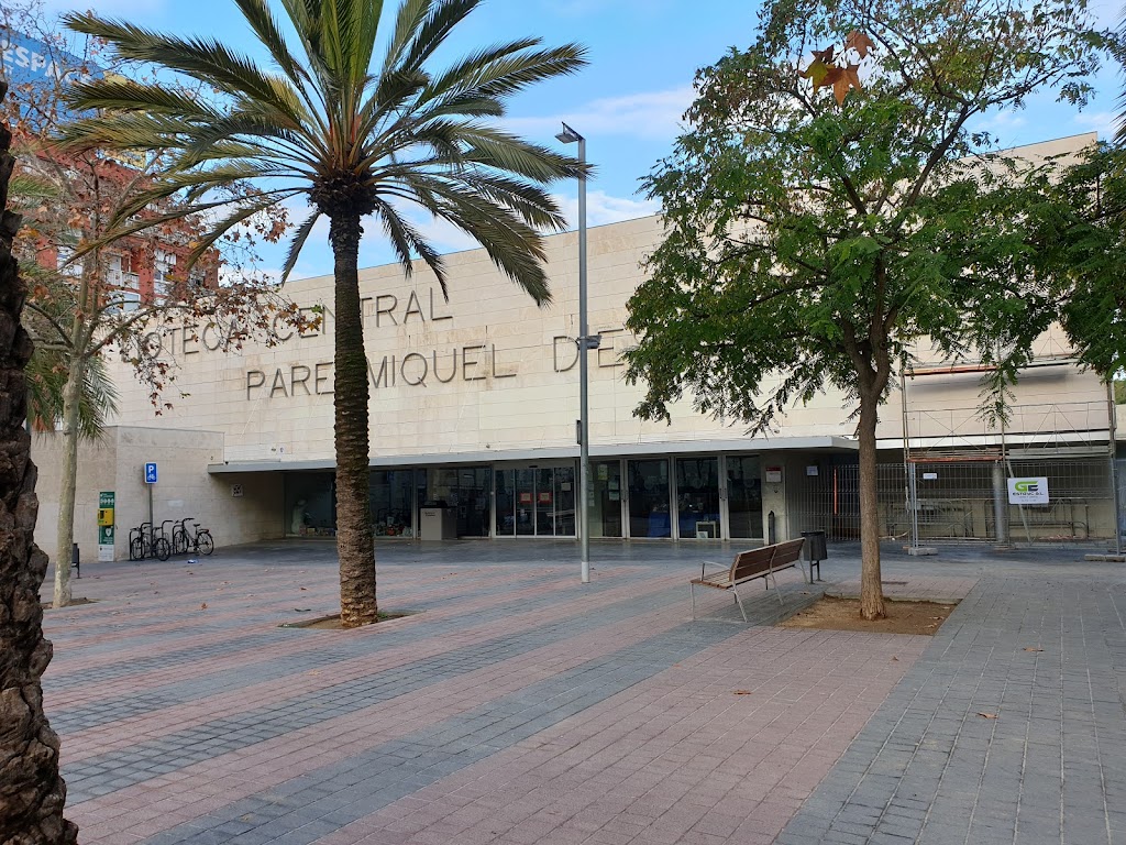 Biblioteca Central Pare Miquel d'Esplugues