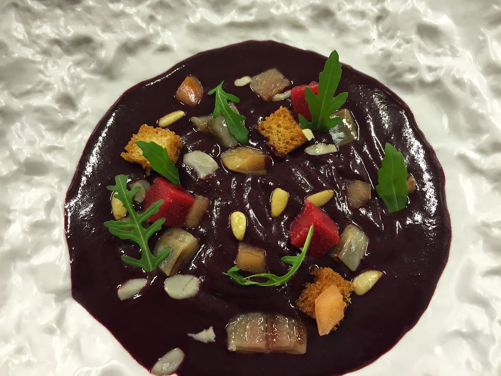 Restaurant Club Nautic Salou — Comida y bebida