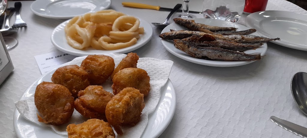 Bar los Buenos Amigos — Comida y bebida