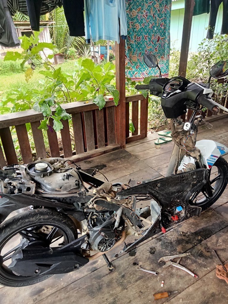 Om Udin Bengkel serba Bisa