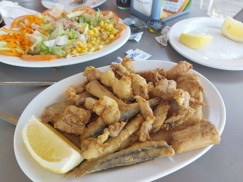 Chiringuito Alonso — Comida y bebida
