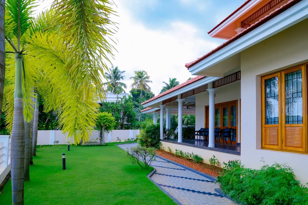River Whisper Homestay