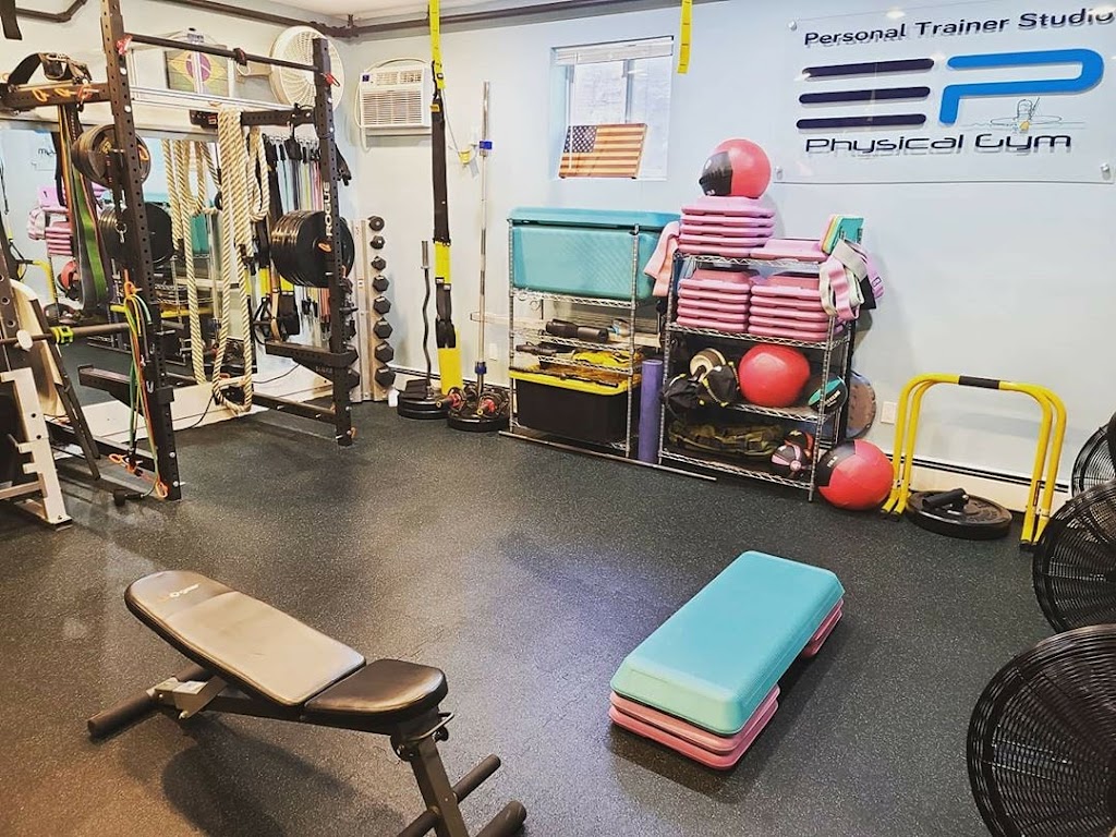  Physical Gym / Personal Trainer Studio