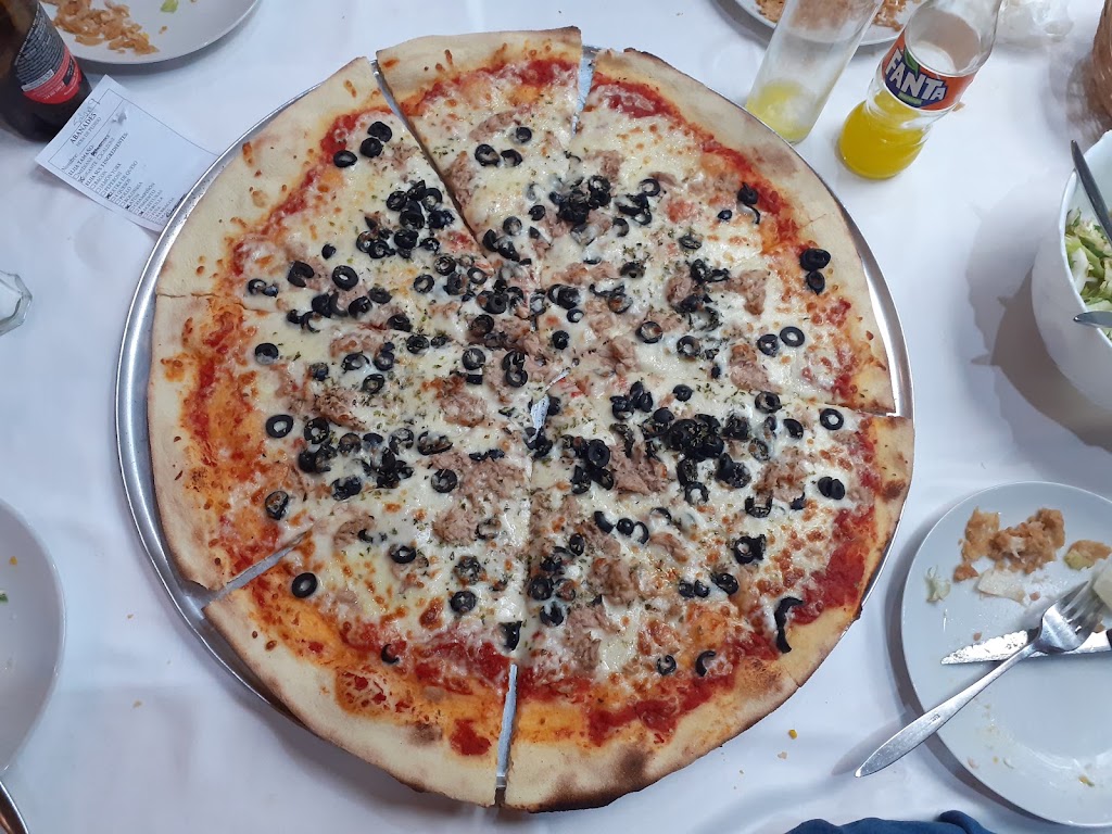 Restaurante Abanades Bar | Arroz Con Bogavante | Especialidad Leganes — Pizza