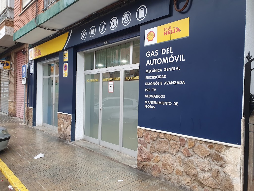 Talleres Gas del Automovil S.L. — Exterior