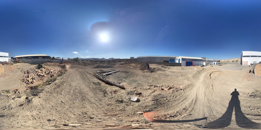 CYA MOTOR: Taller de Motos — Street View y 360deg
