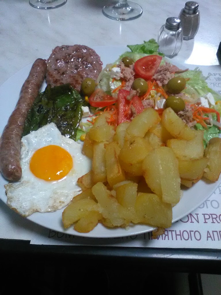 Frankfurt 79 — Comida y bebida