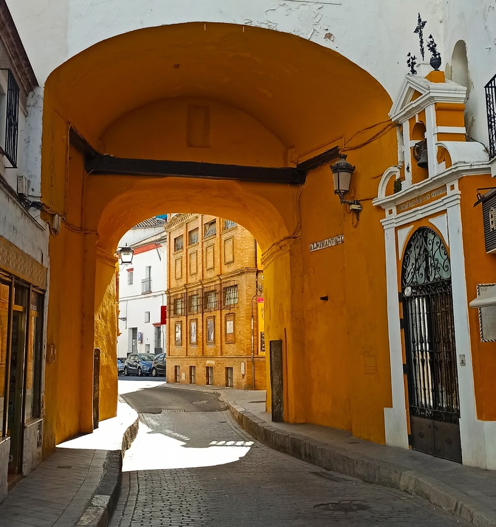 Arco del Postigo del Aceite