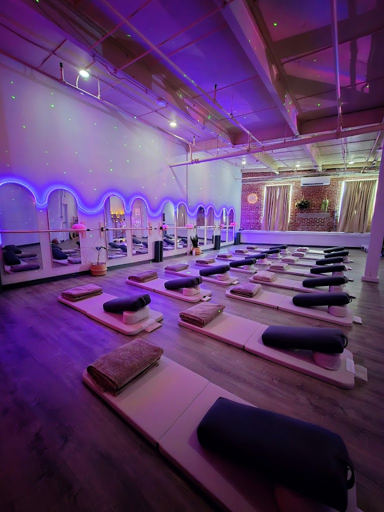  Eunmi's Sound Healing & Yoga