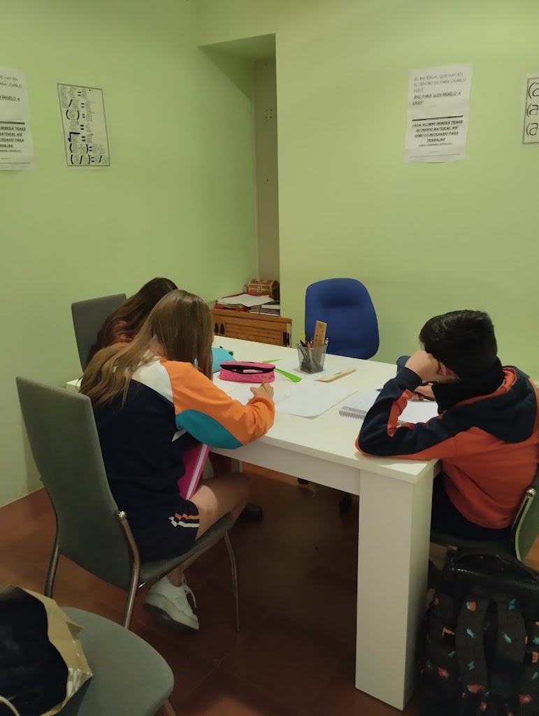 C. A. P. Estrella — Estudiante