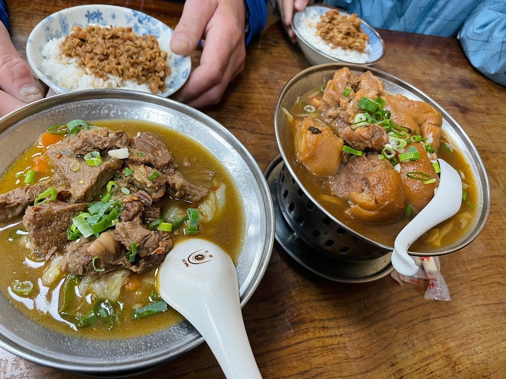 嘉鄉魯肉飯 的照片