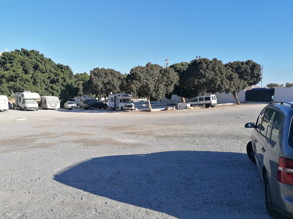 Parking Estadio El Pozuelo — Estacionamiento