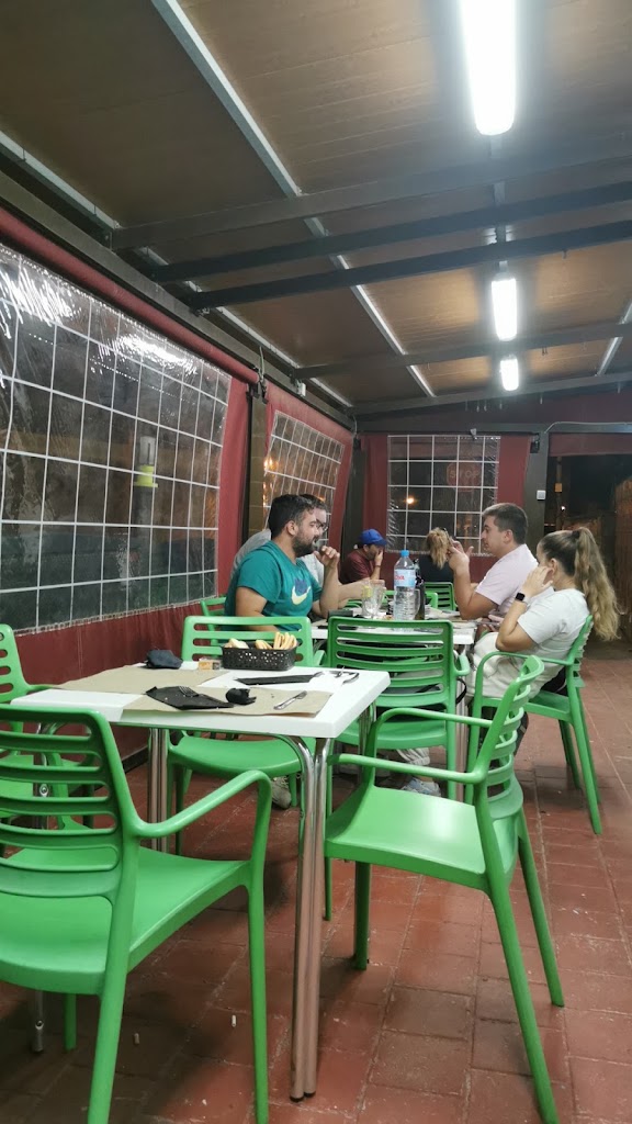 Cafe Bar la Barrica — Ambiente
