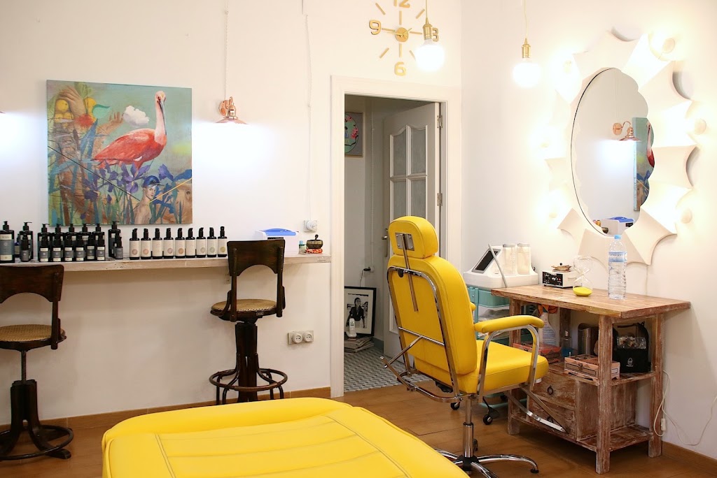 Salon de Belleza Puri — Interior