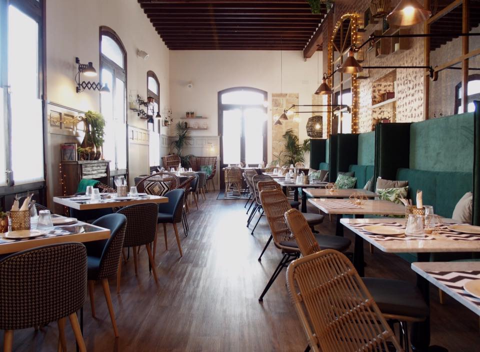 Cafe La Parada — Ambiente