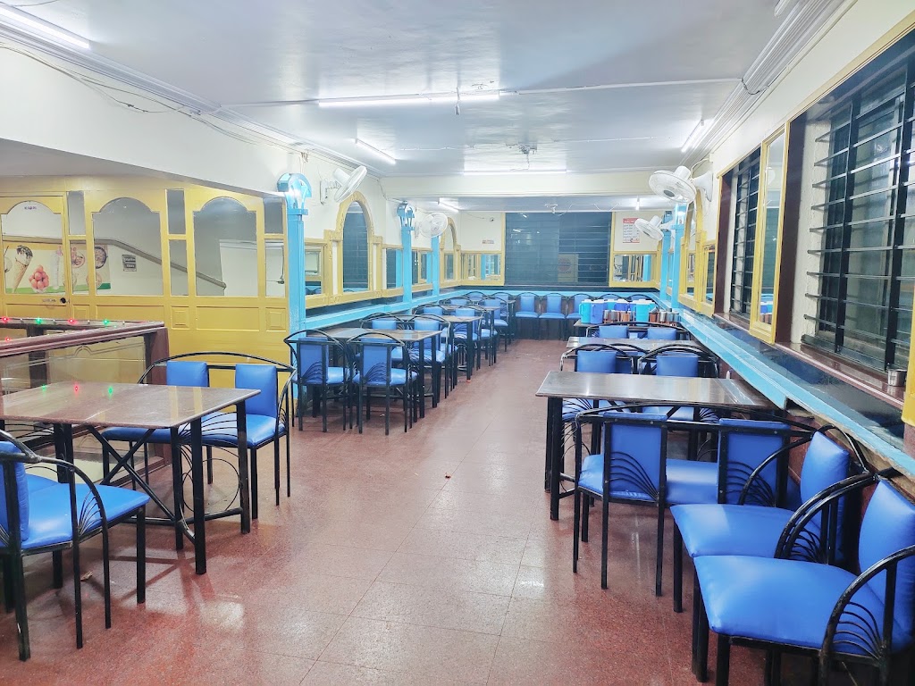 Shanthi Sagar Hotel
