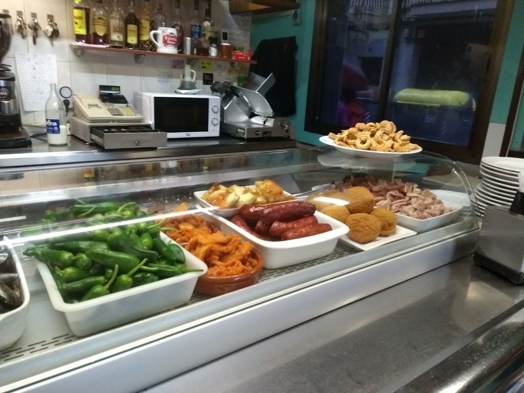 Bar cerveceria El Trebol — Ambiente