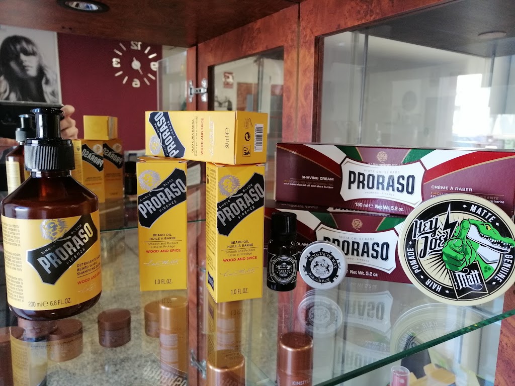 RB Peluqueria-Barber Shop — Del propietario