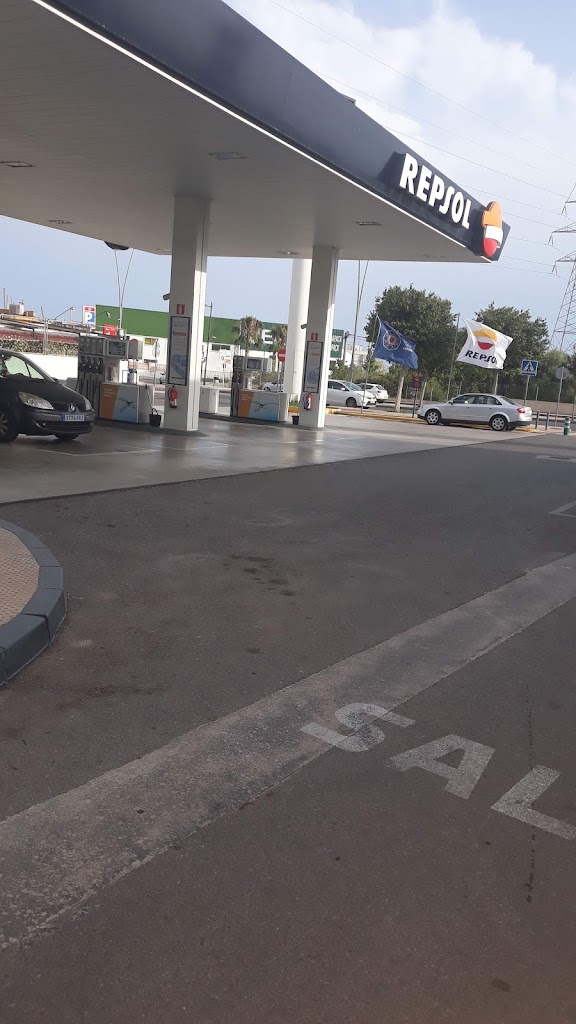 Estacion de Servicio Repsol — Estacion de servicio