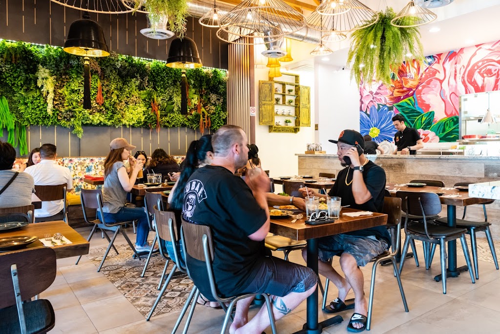 Weera Thai Kitchen - China Town