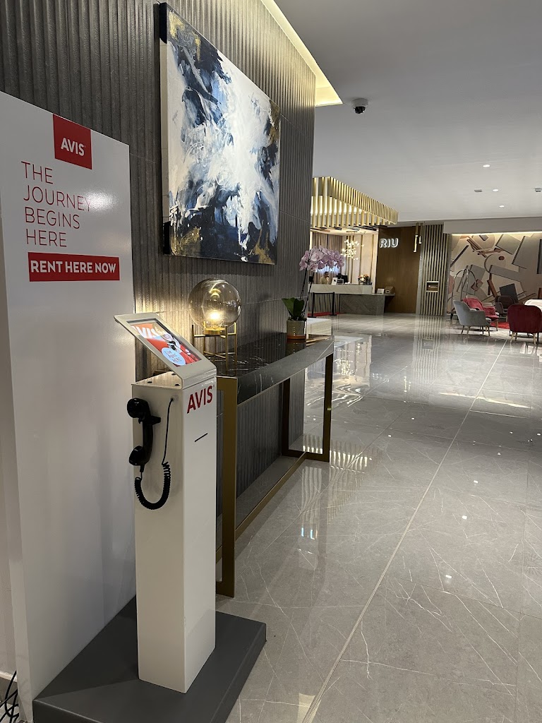 AVIS-CarRental-Terminal