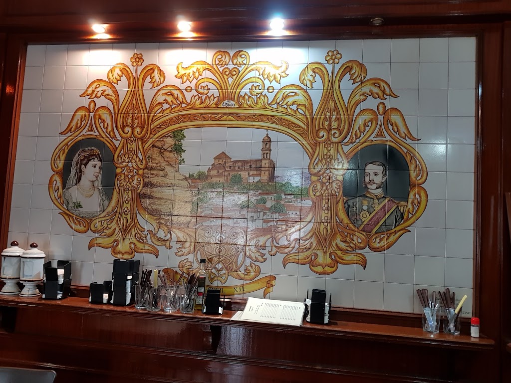 Cerveceria Cafeteria Alfonso XII — Ambiente